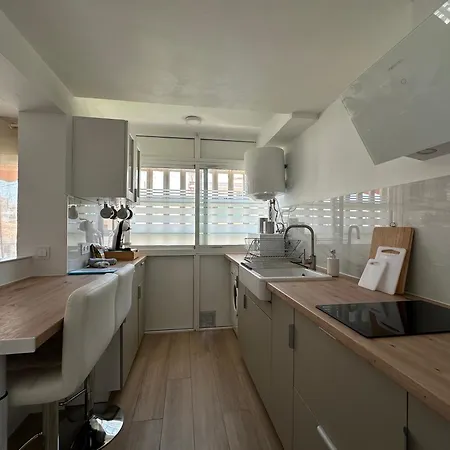 Satori Playa De Gandia! Parking! Apartment